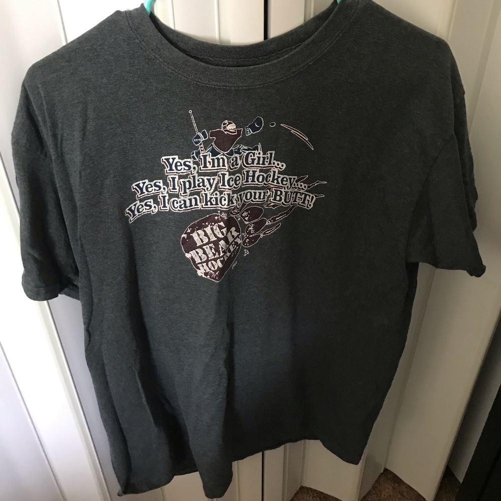 HOCKEY T-SHIRT